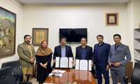 تفاهم‌نامه همکاری میان مجتمع آموزش عالی گناباد و پژوهشگاه میراث فرهنگی و گردشگری امضا شد