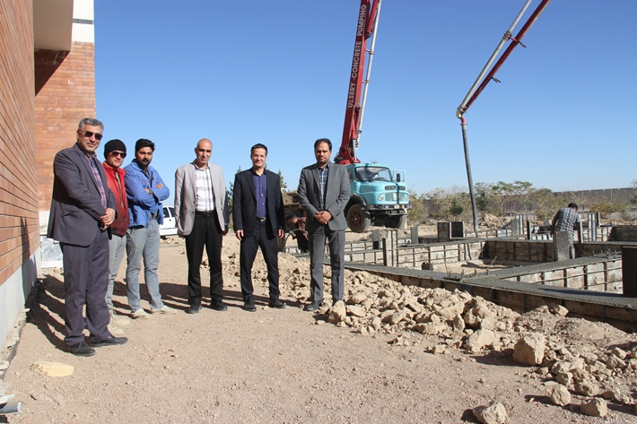 بازدید از ادامه عملیات ساخت مرکز بهداشت و سلامت دانشگاه گناباد